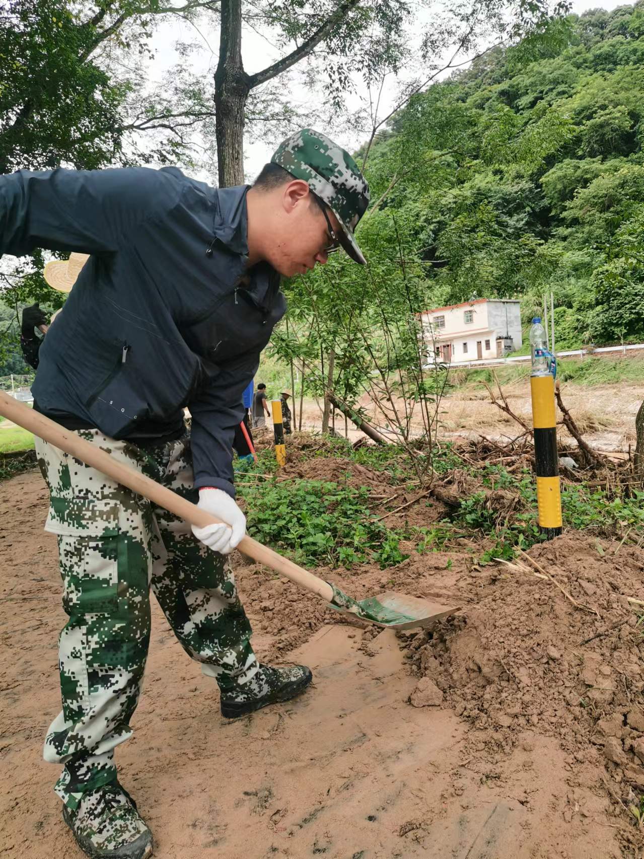 9徑南鎮(zhèn)公用事業(yè)社會(huì)保障服務(wù)中心鐘紹松jpg.jpg