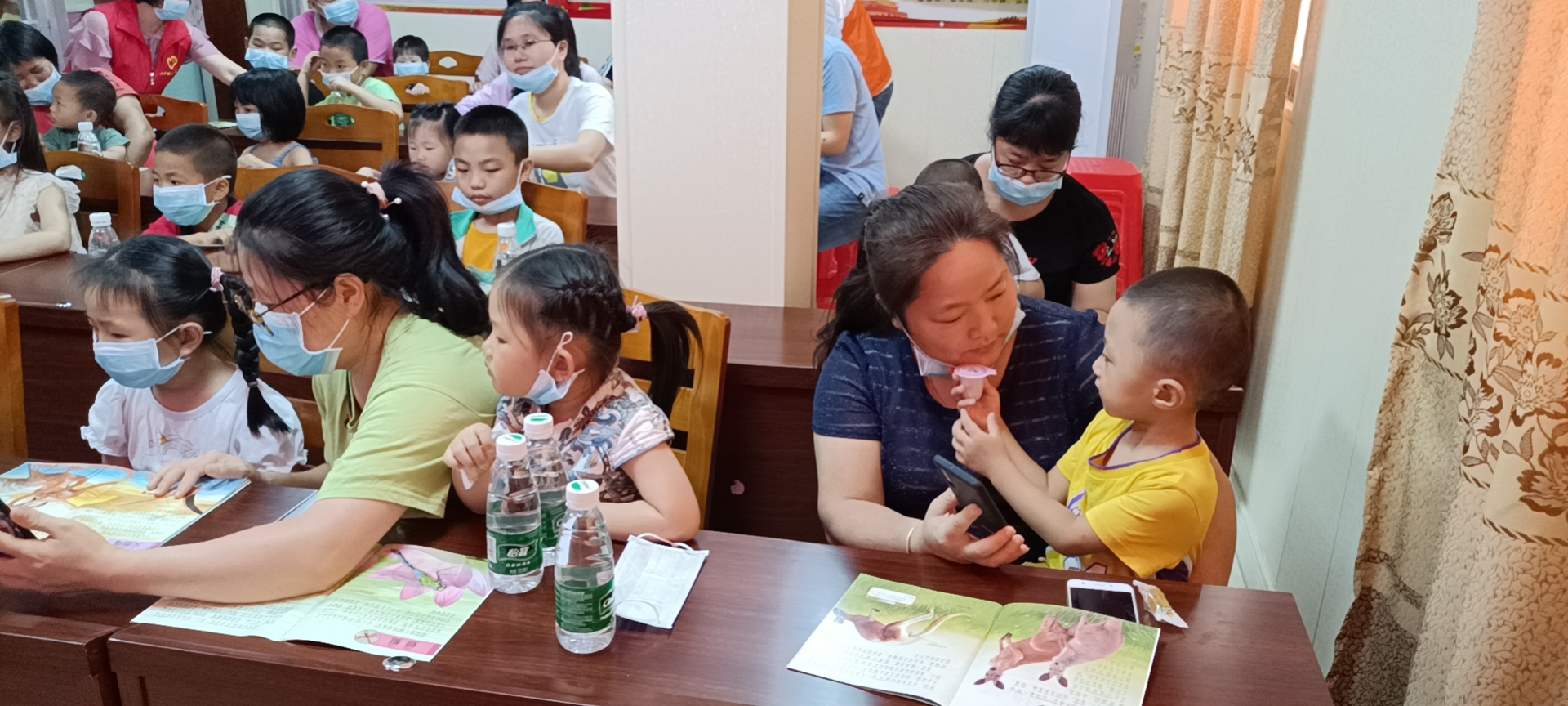 親子閱讀.jpg