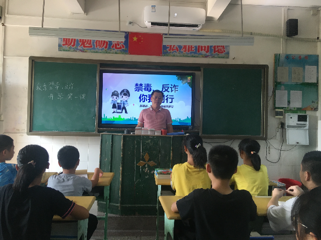張.jpg